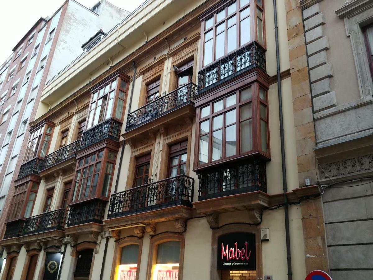 Hogar, A Modo De Hotel Gijón Exteriör bild
